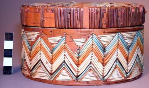 Oval birch bark box and cover with quill decoration