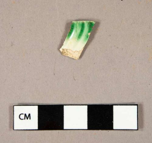 Ceramic, pearlware, green shell edge, rim sherd