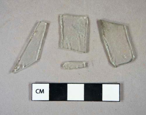 Glass, colorless flat fragments