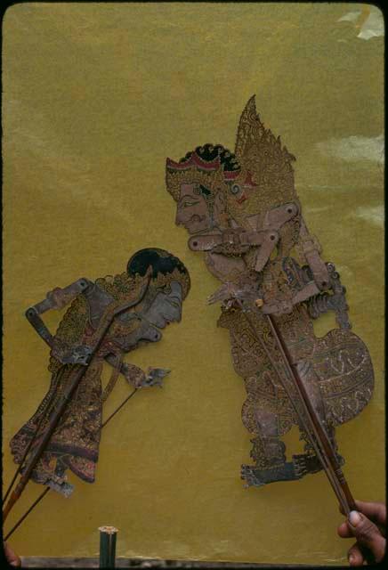 Wayang Kulit "Siti Sunari and Salya"