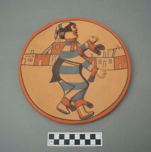 Polychrome-on-buff Plate of Koshare