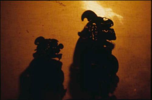 Wayang kulit, Twalen and Merdah shadows