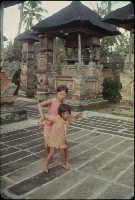 Teaching a child dancing