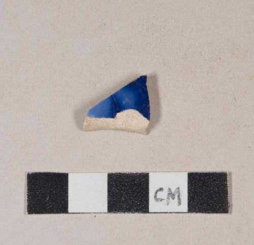 Flow blue refined earthenware body sherd