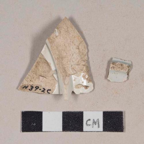 Undecorated pearlware base sherds