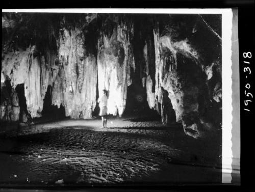 Inside Gcwihaba ("Drotsky's cave")