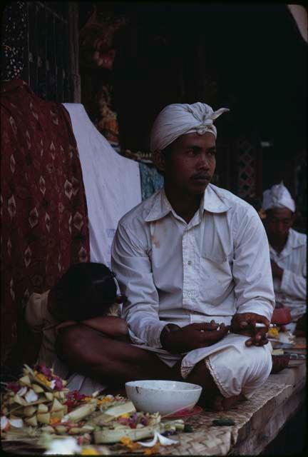 Priest at Samantiga temple