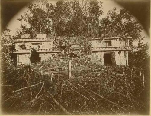 West facade of temple in Chacbolay