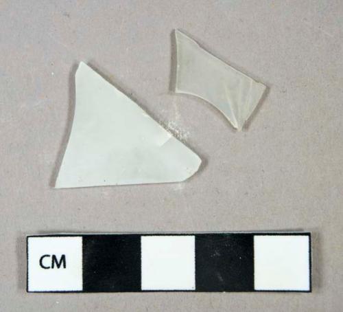 Glass, frosted colorless flat fragments