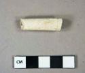 Kaolin, pipe stem fragment, 8/64" bore diamter, exterior rouletting