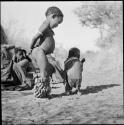 "Little ≠Gao" (son of "/Qui Navel") dancing with /Gaishay (son of "Gao Medicine" and Di!ai)