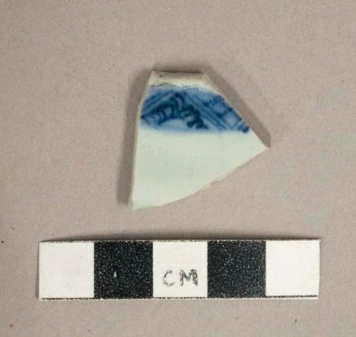 Blue on white handpainted porcelain vessel body fragment, white paste