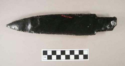 Obsidian spearhead