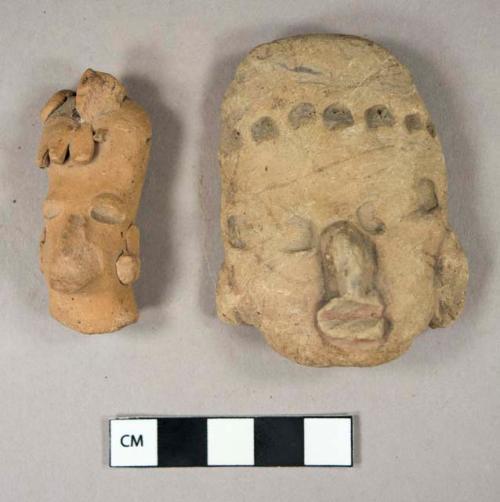 22 figurine heads, archaic