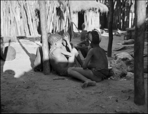 Children sitting in Muremi's kraal