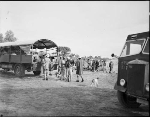 WNLA (Witwatersrand Native Labor Association) convoy arriving to stay overnight at Cho/ana