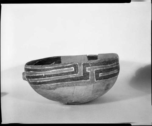 Photograph (missing) and negative of painted ceramics from the Jeddito Expedition, page 26