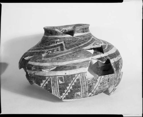 Photograph (missing) and negative of painted ceramics from the Jeddito Expedition, page 46