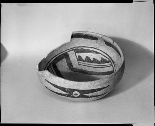 Photograph (missing) and negative of painted ceramics from the Jeddito Expedition, page 139