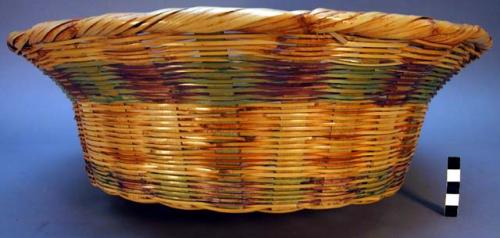 Circular basket