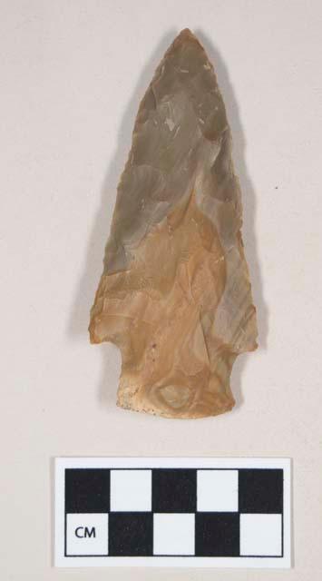 Chipped stone, projectile point, corner-notched