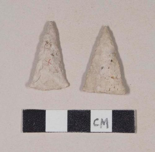 Chipped stone, projectile points, triangular