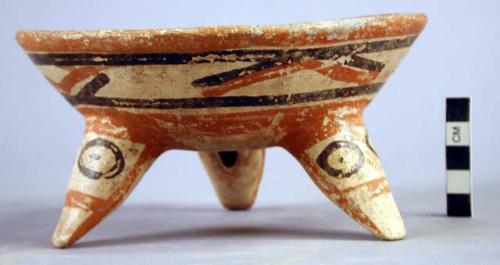 Small polychrome pottery tripod bowl