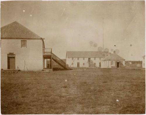 Depots at Fort Simpson (Liidlii Kue)