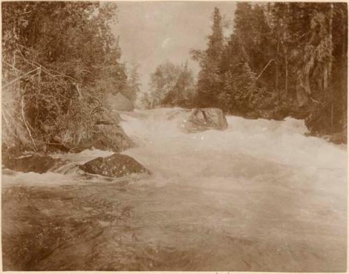 Yellowknife River