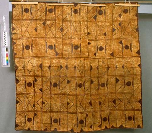 Tapa cloth with geometric zig-zag designs