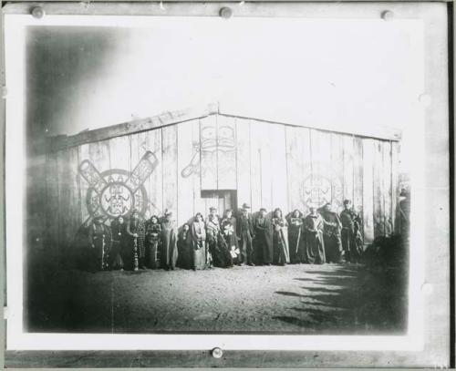 World's Columbian Exposition of 1893 - Group standing in front of a building