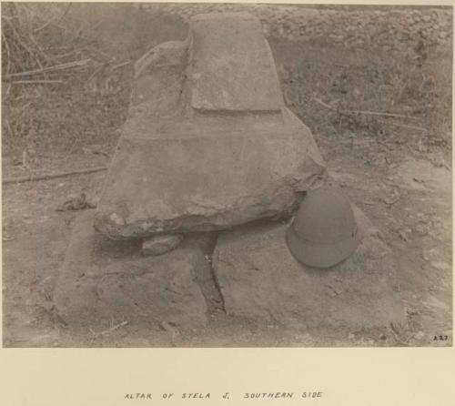 Altar of Stela J, southern side