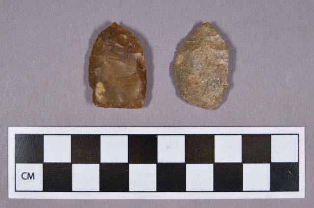 Chipped stone, projectile points, ovate; one fluted – Objects – eMuseum