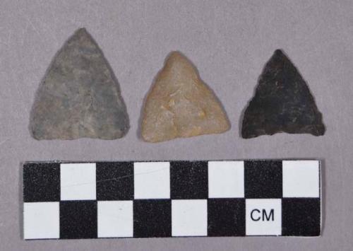 Chipped stone, projectile points, triangular