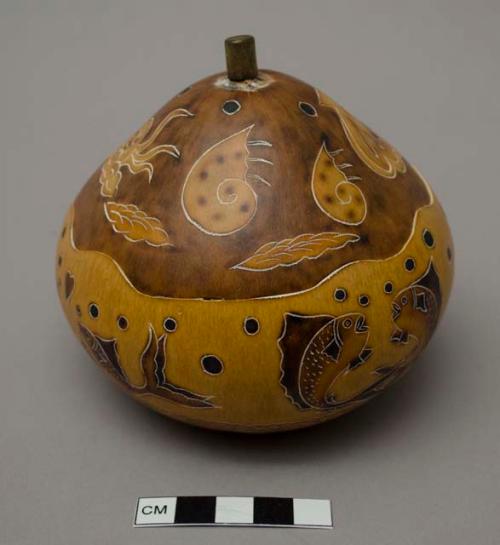 Gourd vessel with carving of sea creatures