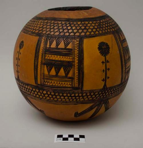 Decorated gourd jar