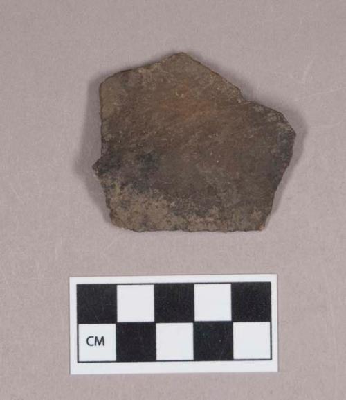 Ceramic, earthenware body sherd, undecorated, grit-tempered