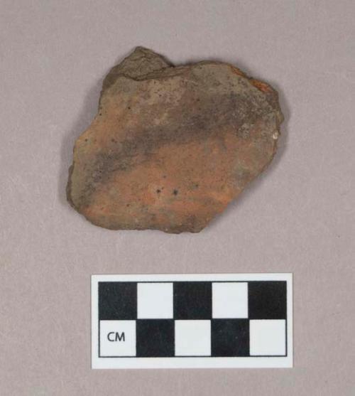 Ceramic, earthenware body sherd, undecorated, grit-tempered