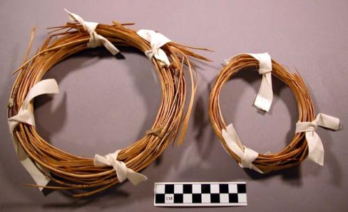 Basket-making materials (split cedar twigs)