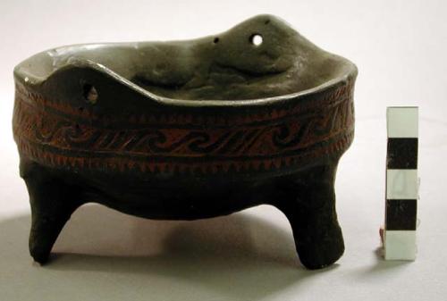 REPRODUCTION - engraved Suchil tripod bowl