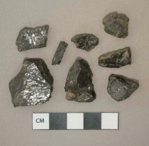 Unburned coal fragments