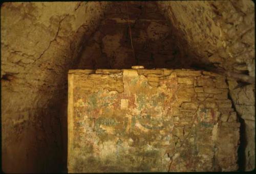 La Pasadita, frescoed wall of south chamber, dividing wall