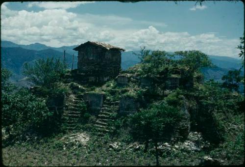 Cahyup ruins, Late Maya fortified site, with modern hut on top