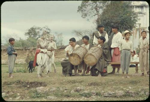 Huistan, Carnaval drummers and tan-chacs
