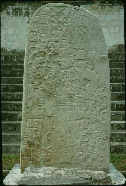 Seibal, Stela 10