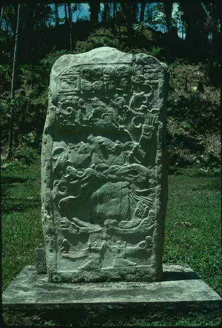 Seibal, Stela 13