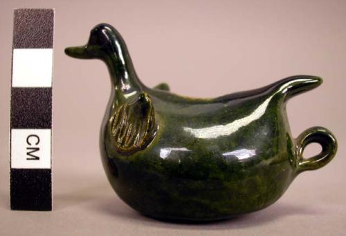 Ceramic miniature bird figurine or vessel