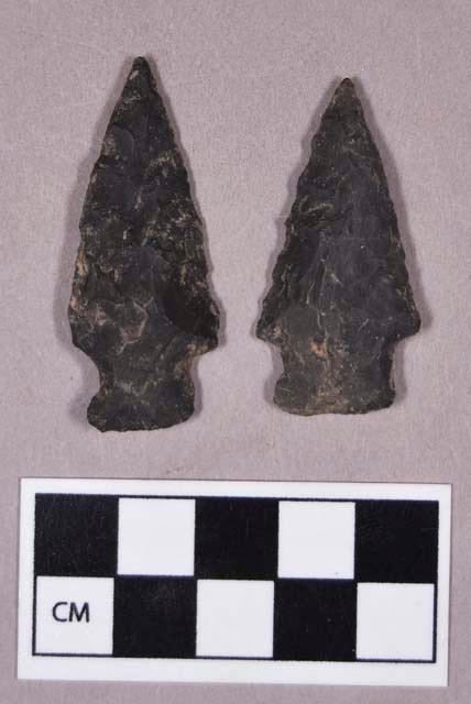 Chipped stone, projectile point, stemmed