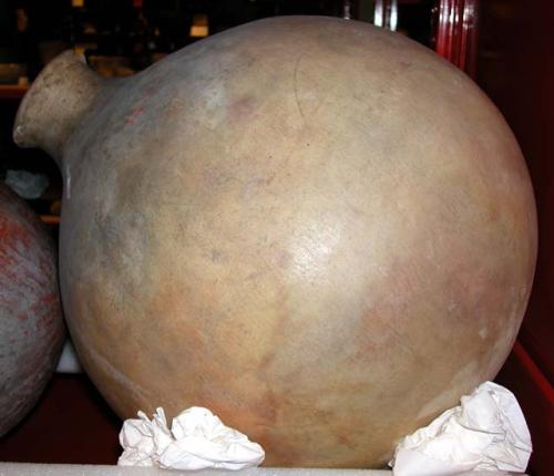 Large earthen pot