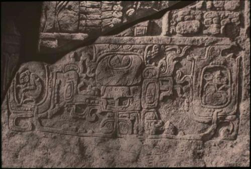 Yaxchilan, Stela 7